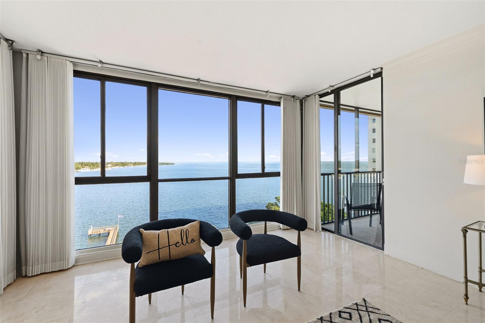 7100 SUNSHINE SKYWAY LANE S, #901, St Petersburg, FL 33711
