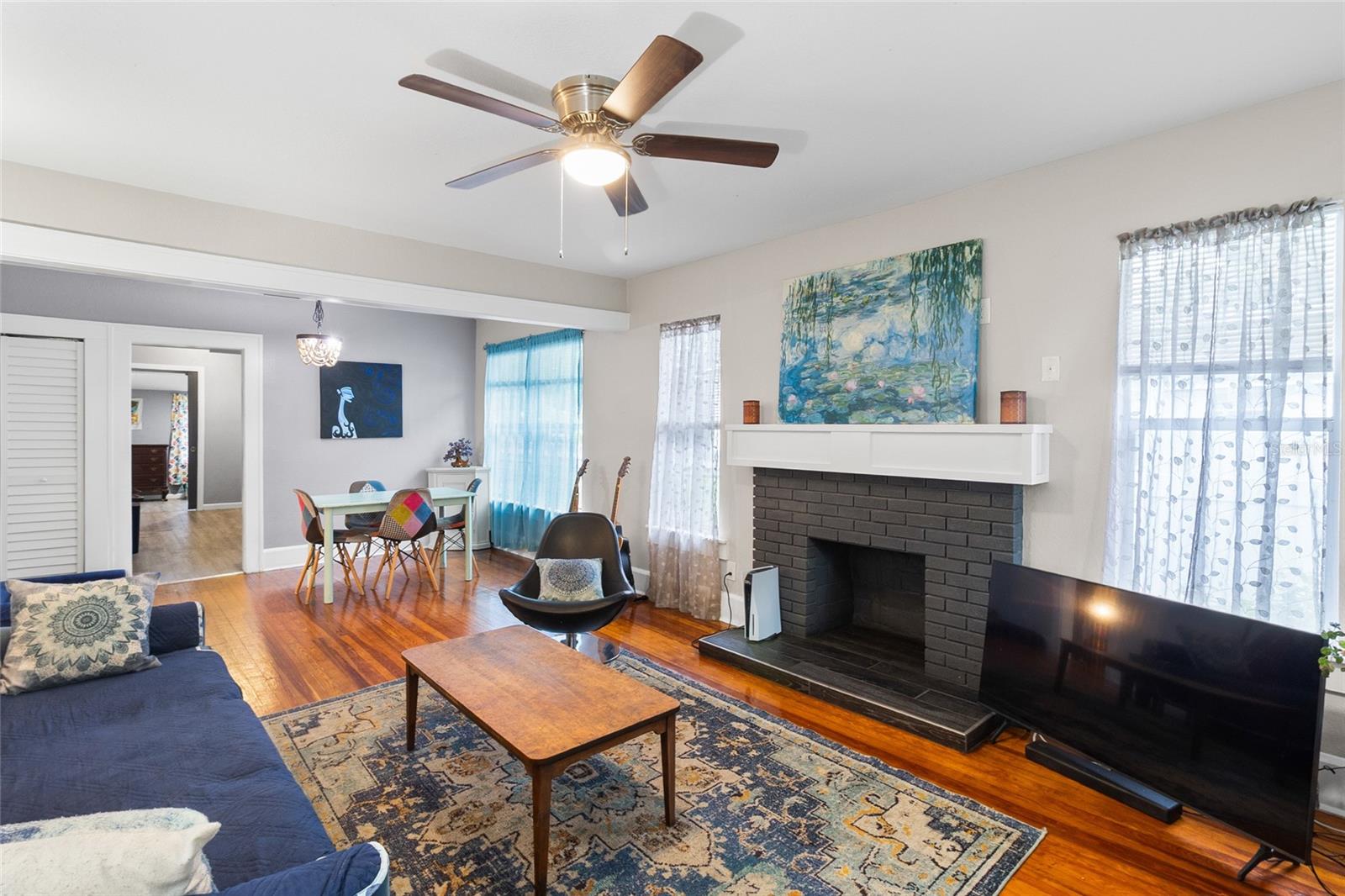 1527 13TH STREET S, St Petersburg, FL 33705