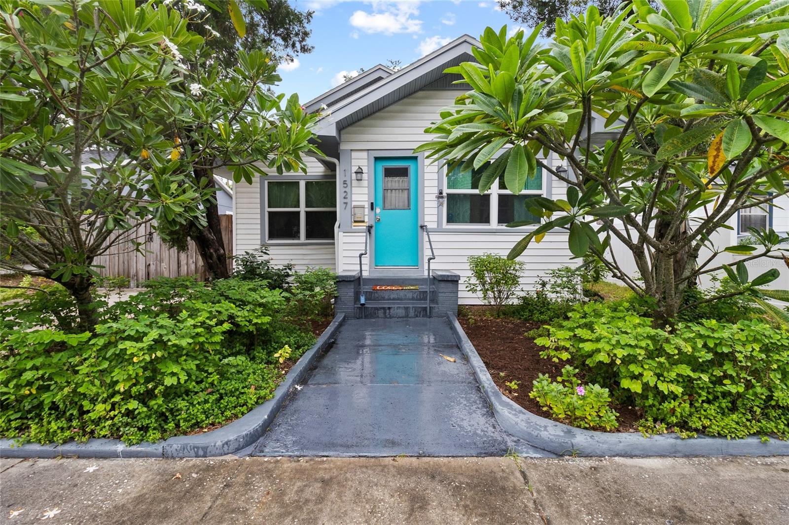 1527 13TH STREET S, St Petersburg, FL 33705