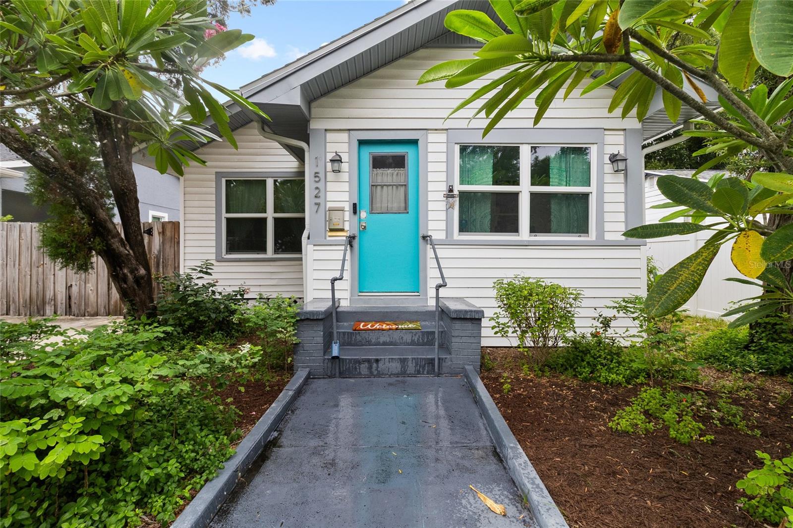 1527 13TH STREET S, St Petersburg, FL 33705