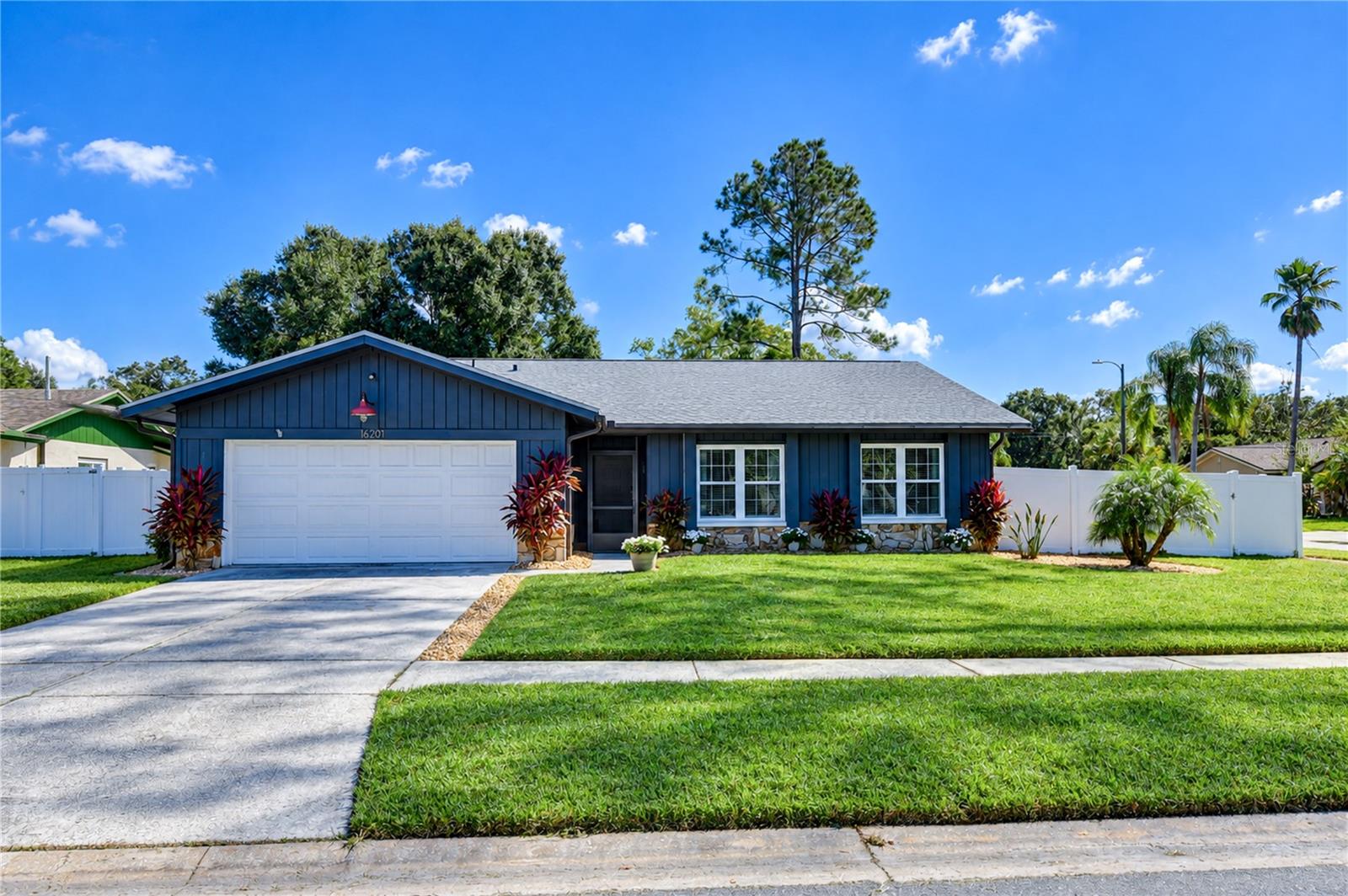 16201 PARKSIDE DRIVE, Tampa, FL 33624