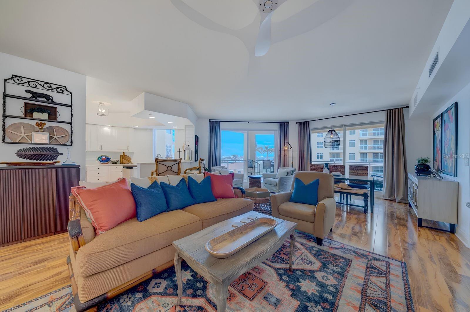 521 MANDALAY AVENUE, #505, Clearwater Beach, FL 33767 521 MANDALAY AVENUE, #505, Clearwater Beach, FL 33767