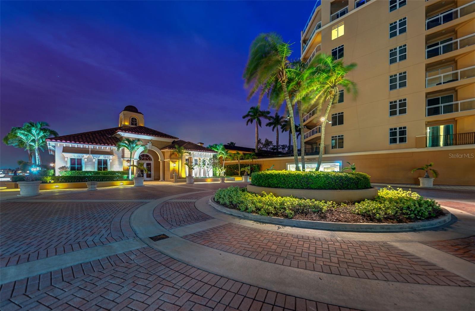 521 MANDALAY AVENUE, #505, Clearwater Beach, FL 33767