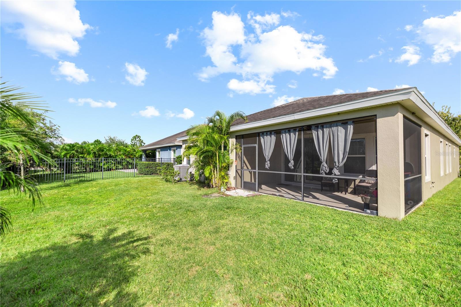 6005 SHADOWLAKE DRIVE, Apollo Beach, FL 33572 6005 SHADOWLAKE DRIVE, Apollo Beach, FL 33572