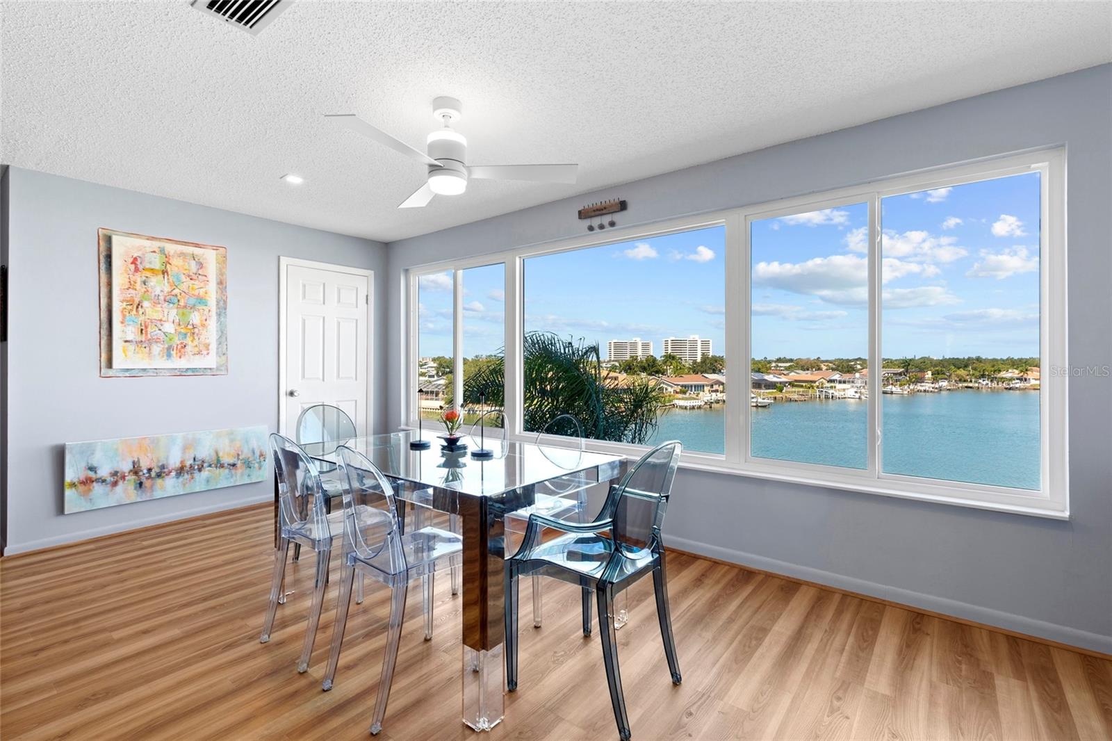 6075 SHORE BOULEVARD S, #411, Gulfport, FL 33707