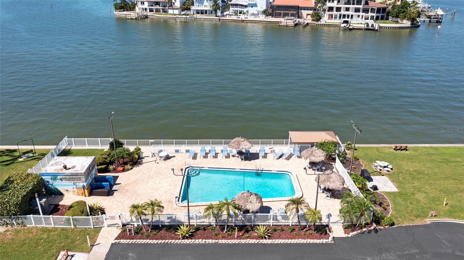 6075 SHORE BOULEVARD S, #411, Gulfport, FL 33707