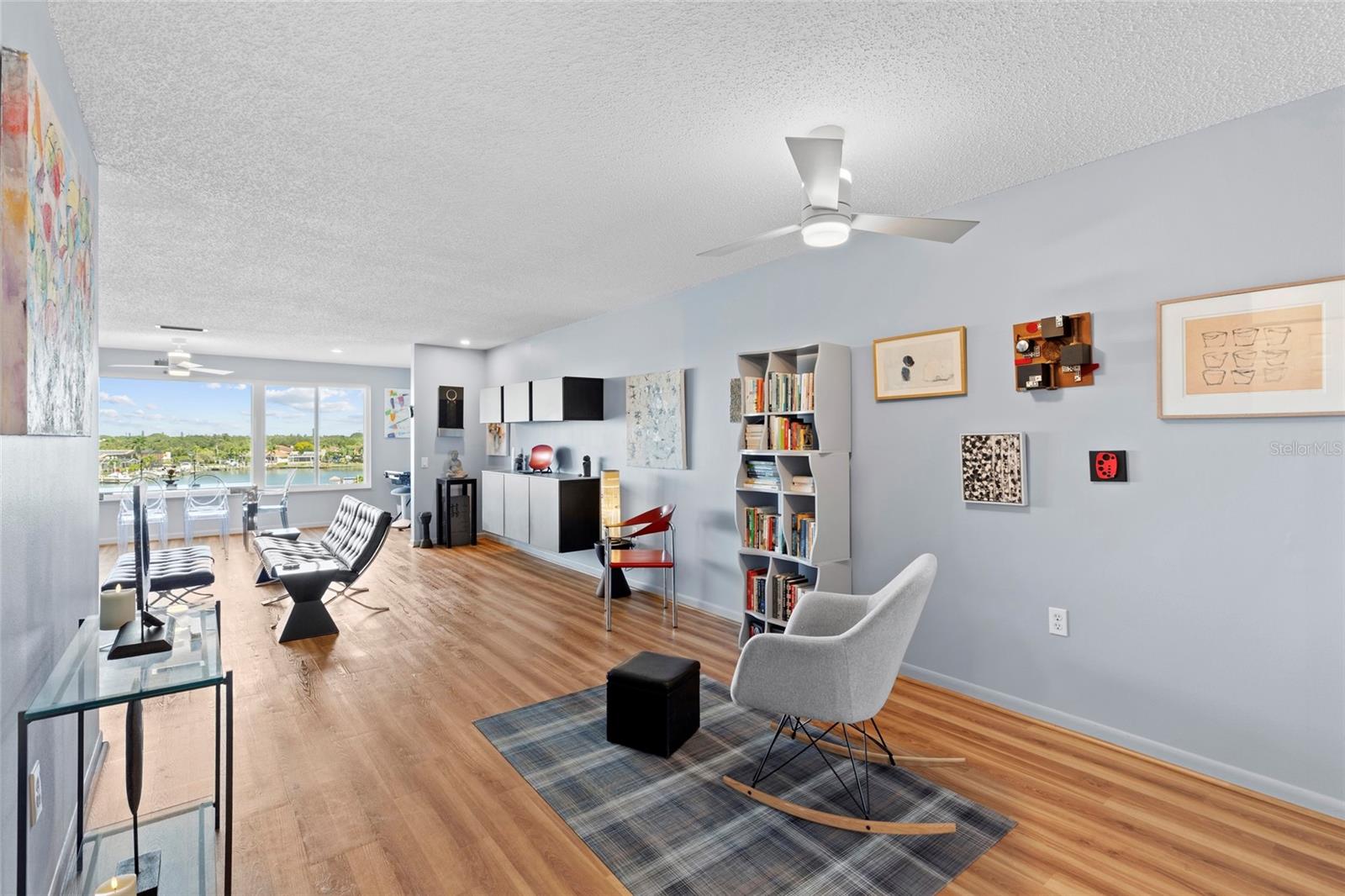 6075 SHORE BOULEVARD S, #411, Gulfport, FL 33707