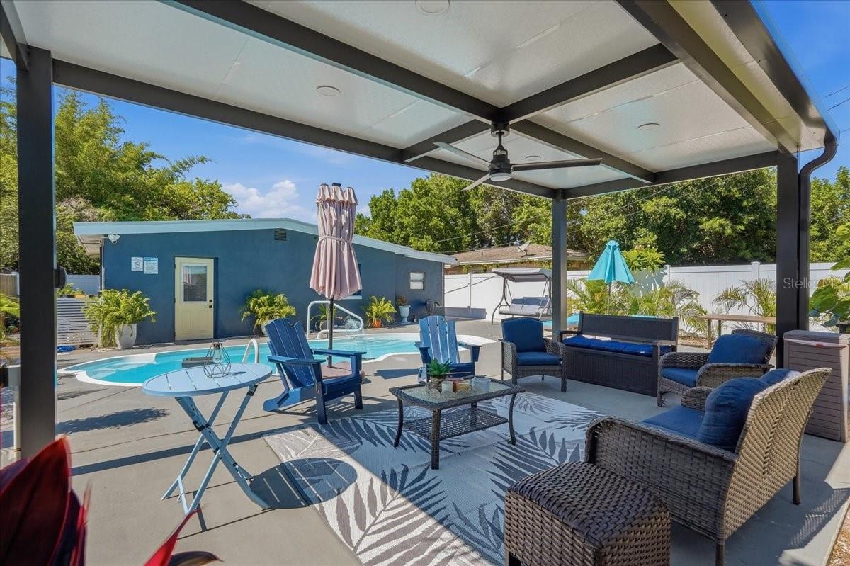 664 60TH STREET S, St Petersburg, FL 33707