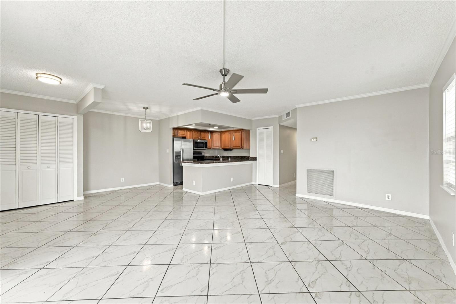 10142 SEMINOLE ISLAND DRIVE, Largo, FL 33773
