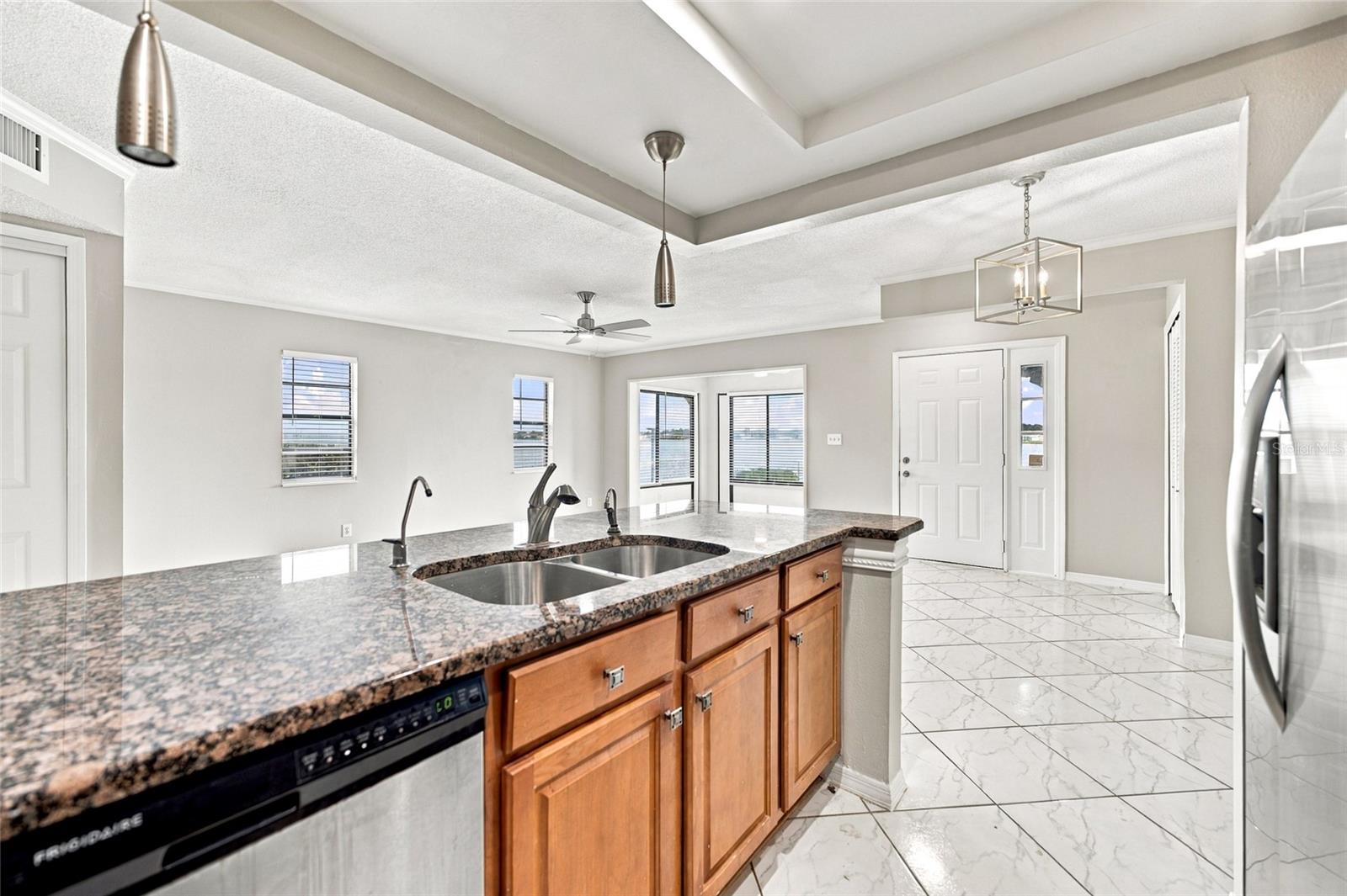 10142 SEMINOLE ISLAND DRIVE, Largo, FL 33773