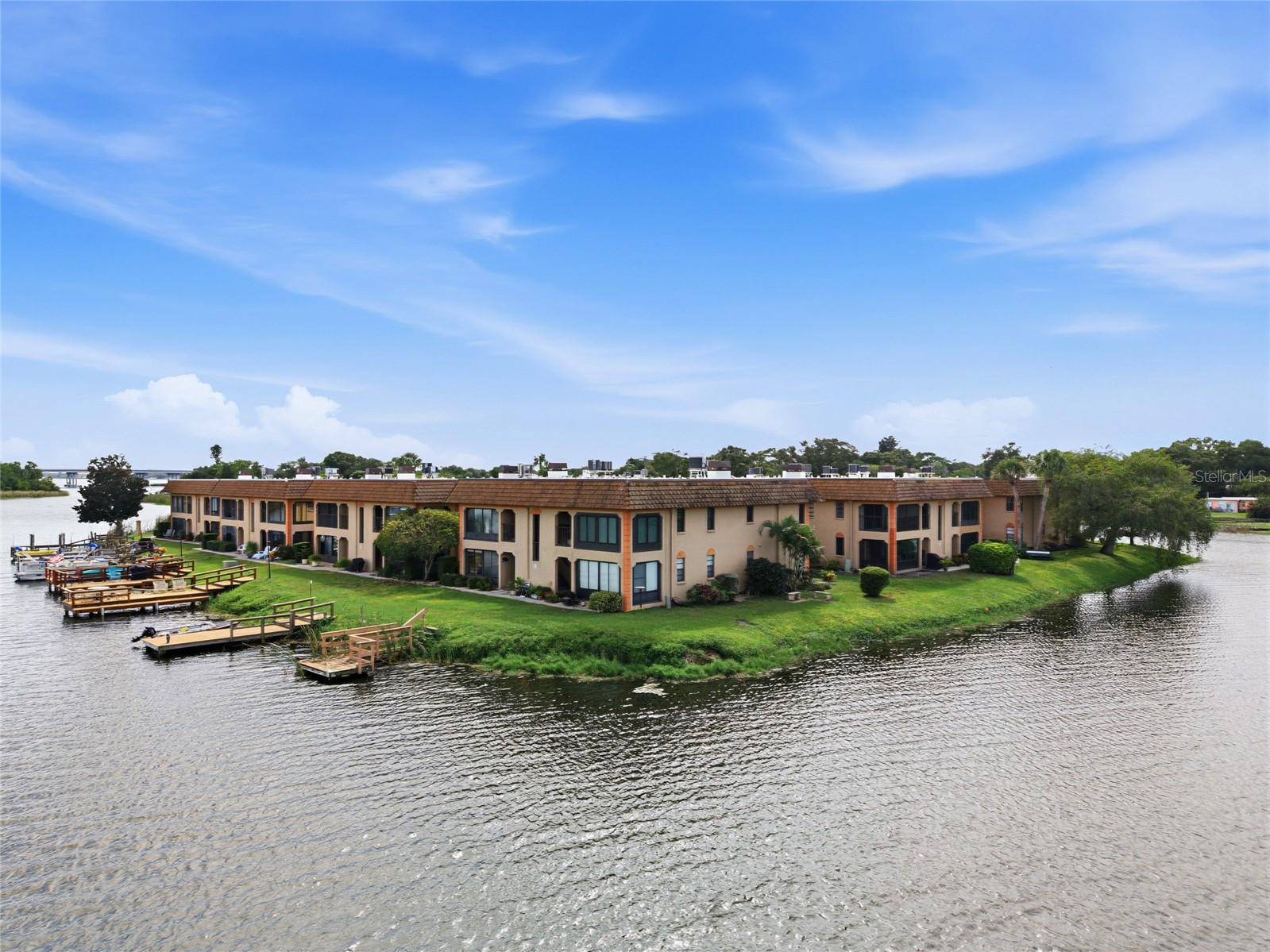 10142 SEMINOLE ISLAND DRIVE, Largo, FL 33773