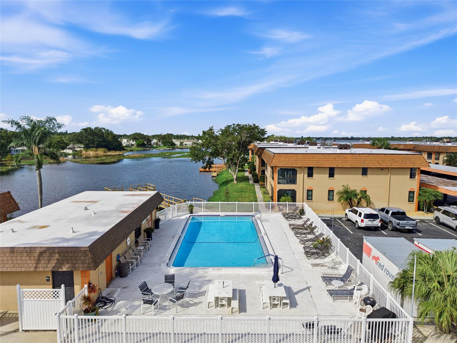 10142 SEMINOLE ISLAND DRIVE, Largo, FL 33773
