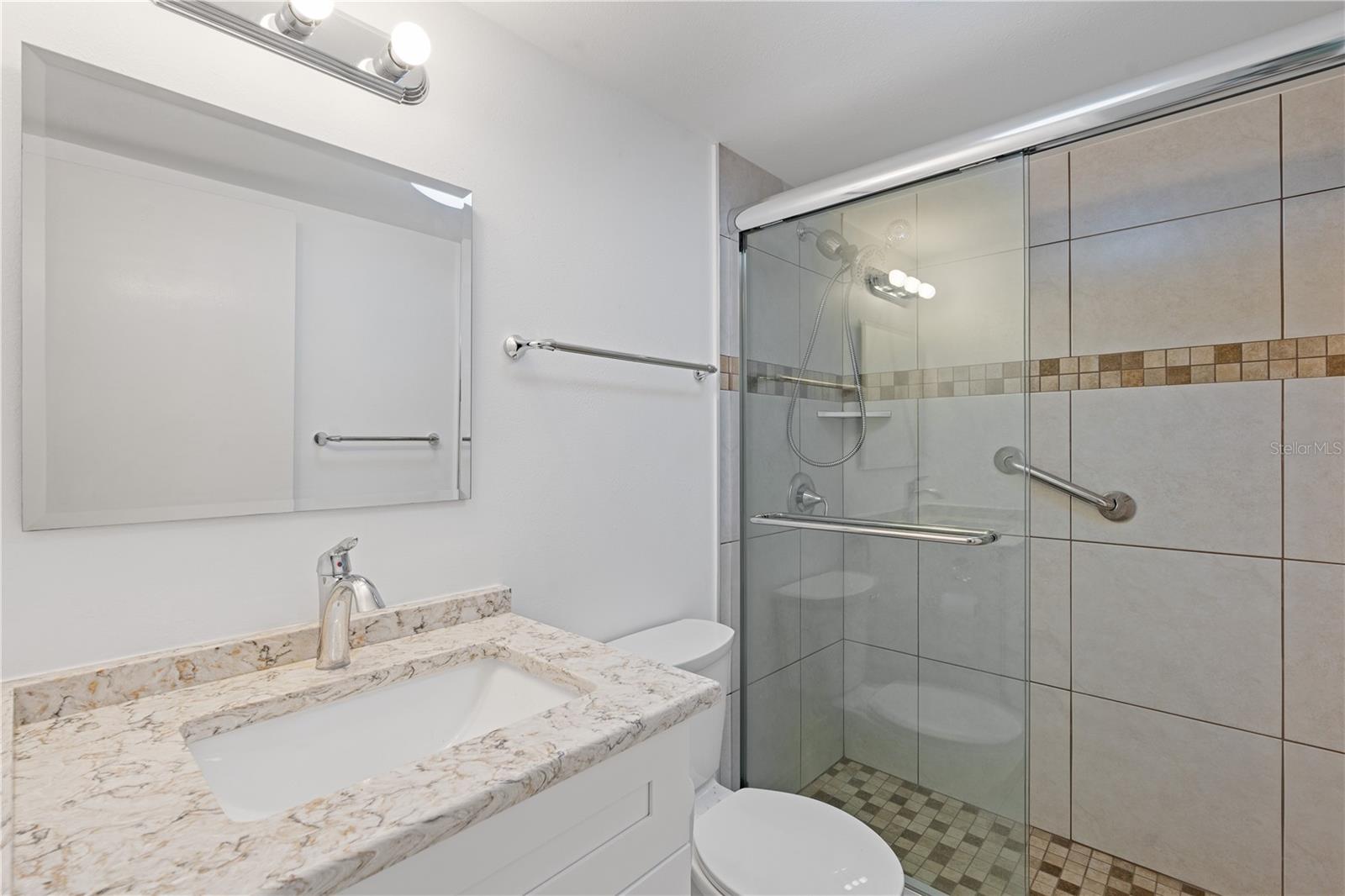 1120 N SHORE DRIVE NE, #405, St Petersburg, FL 33701