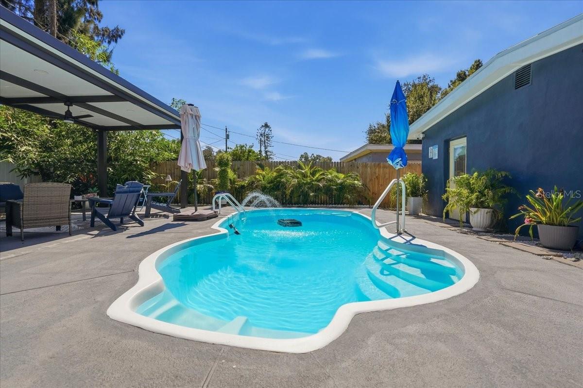 664 60TH STREET S, St Petersburg, FL 33707