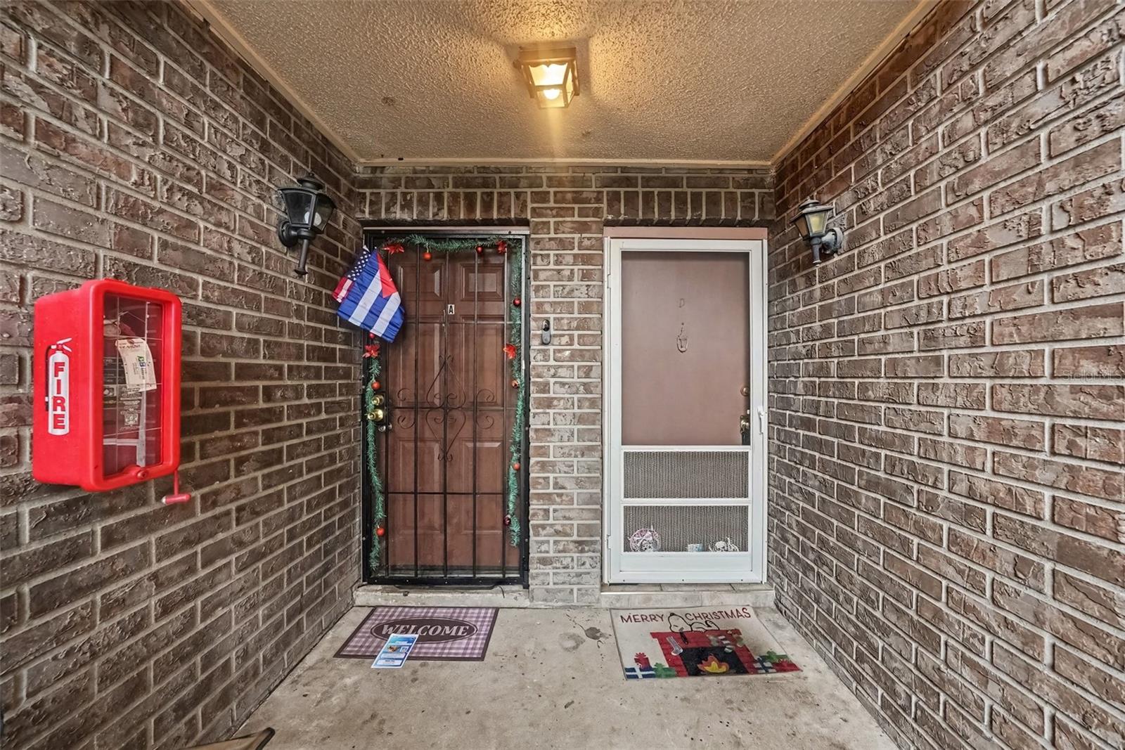 305 E WELLINGTON COURT, #64, Tampa, FL 33604