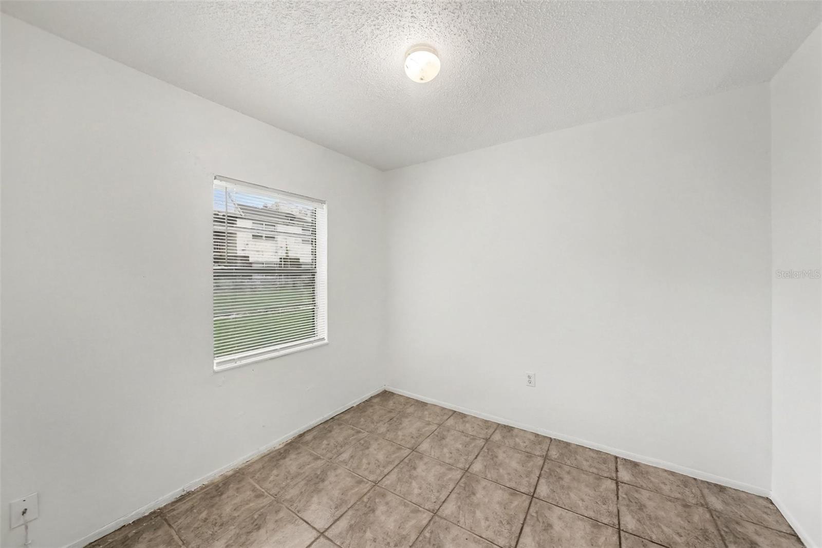 305 E WELLINGTON COURT, #64, Tampa, FL 33604
