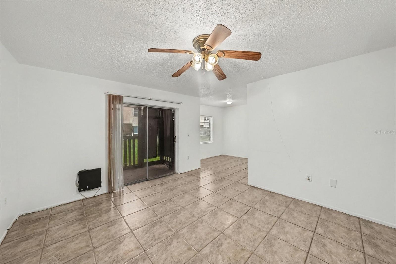 305 E WELLINGTON COURT, #64, Tampa, FL 33604
