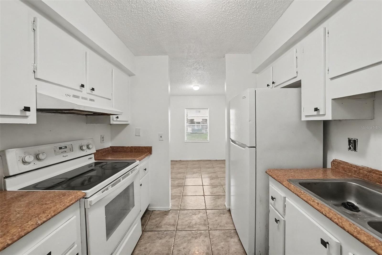305 E WELLINGTON COURT, #64, Tampa, FL 33604