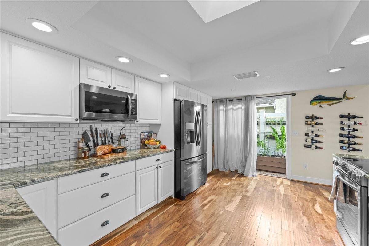 6345 FJORD WAY, New Port Richey, FL 34652