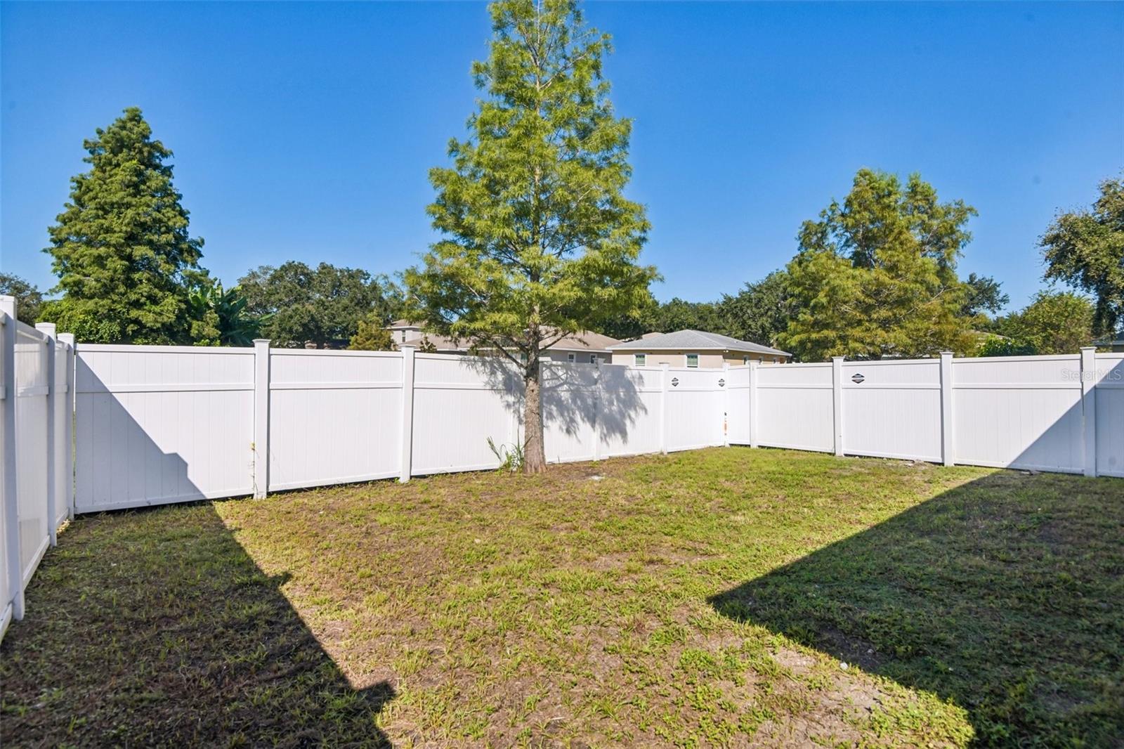 1866 BETTY LANE, Clearwater, FL 33755