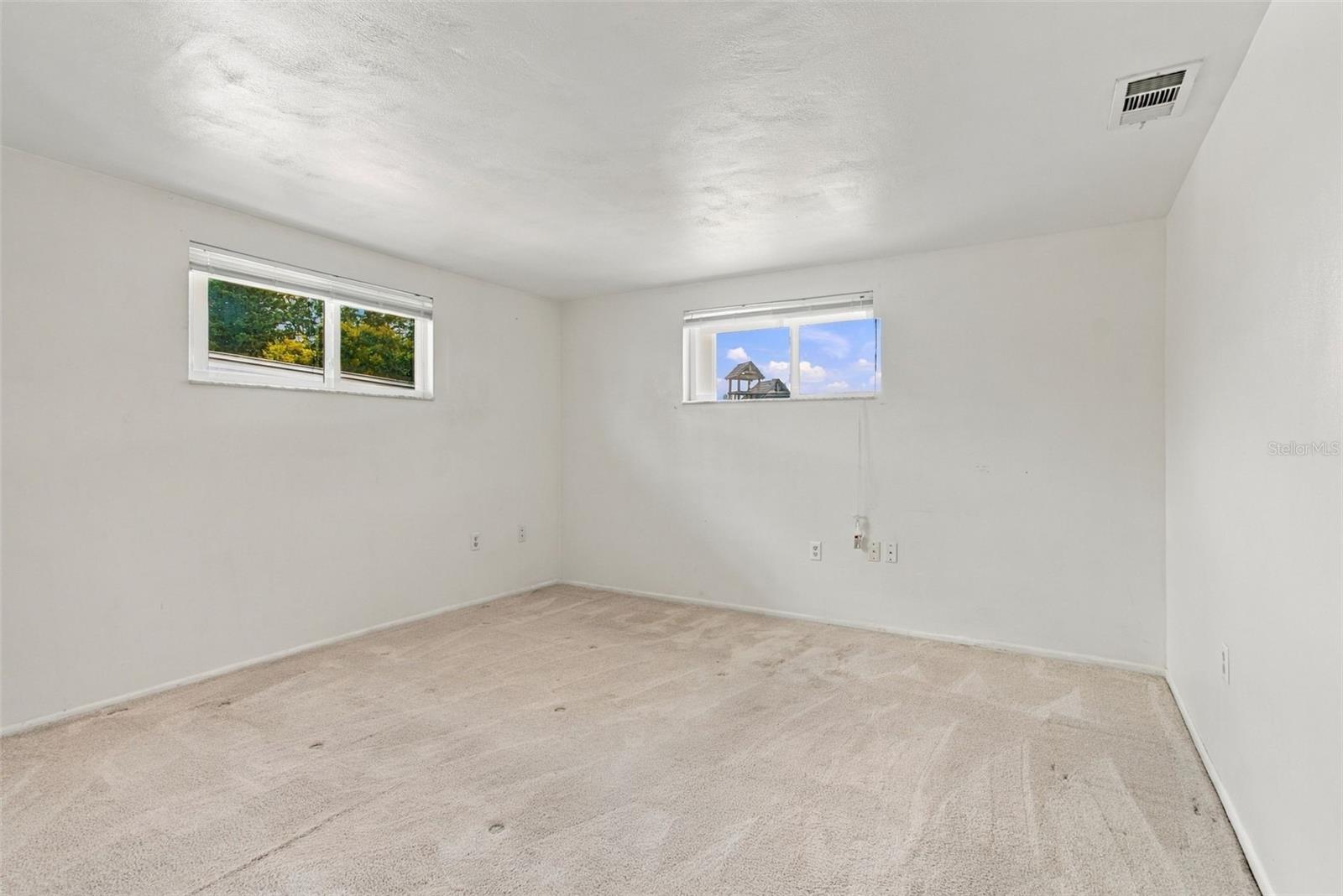 9520 GLEN MOOR LANE, Port Richey, FL 34668