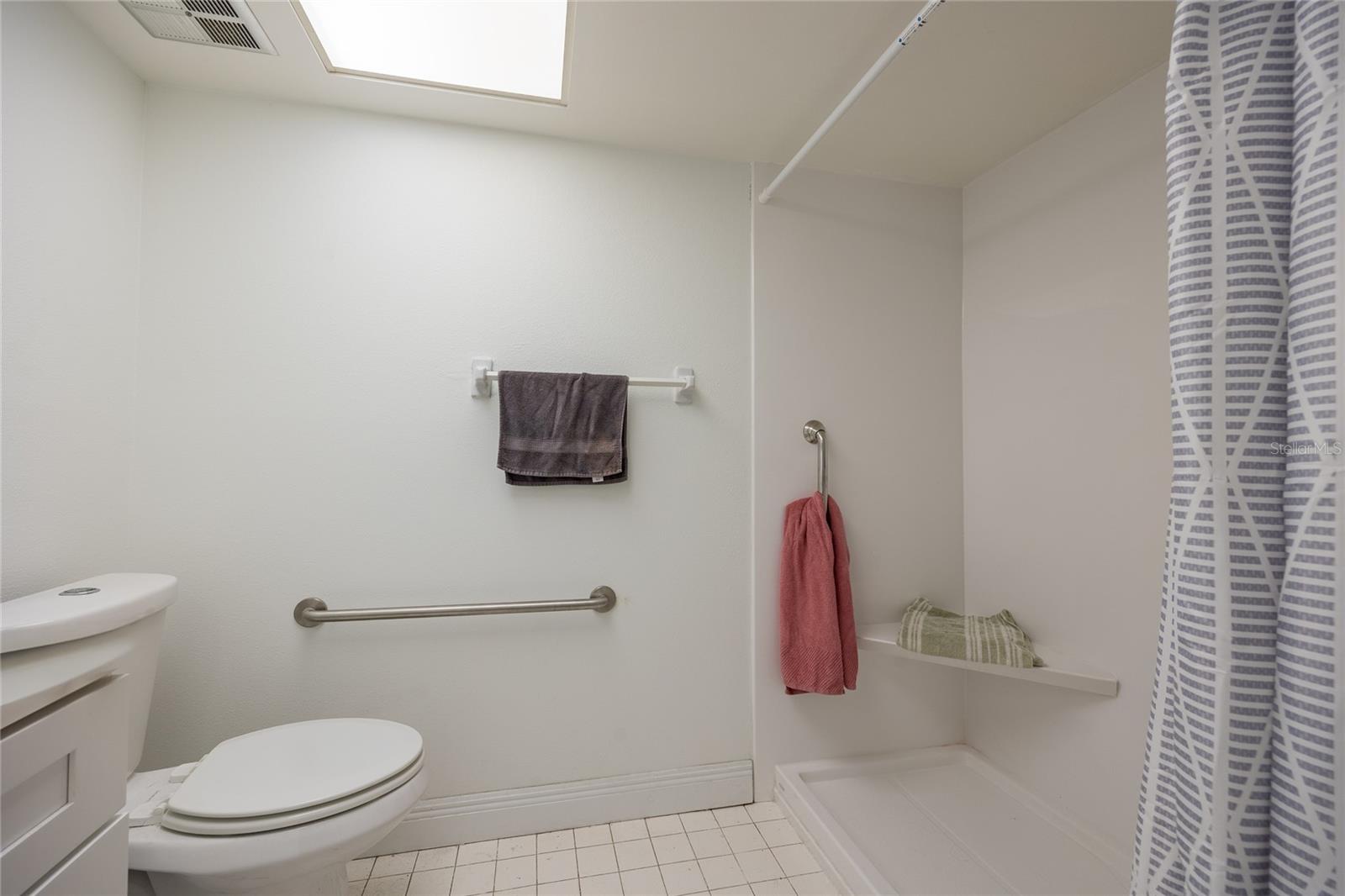 4712 MARINE PARKWAY, #105, New Port Richey, FL 34652 4712 MARINE PARKWAY, #105, New Port Richey, FL 34652