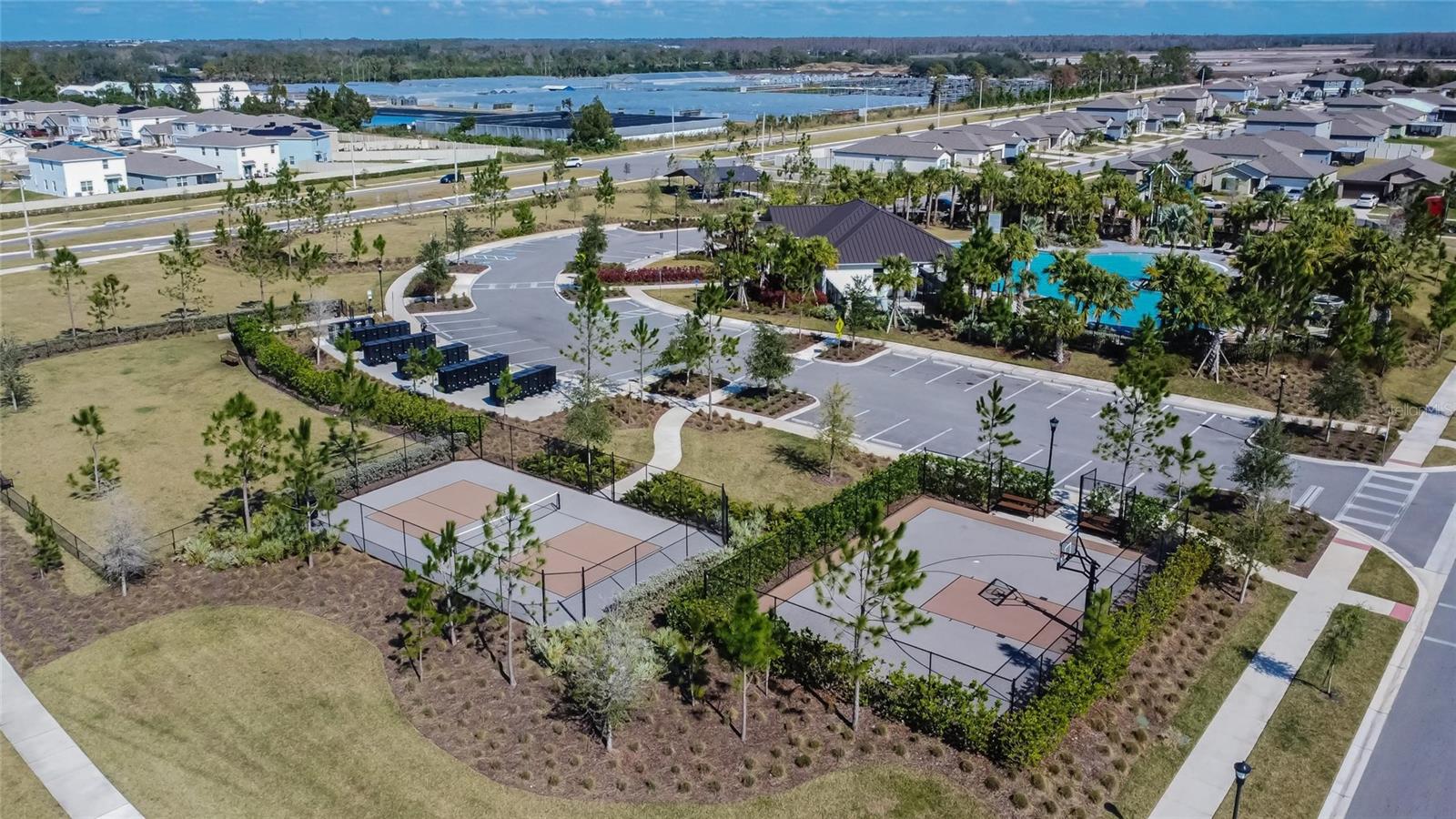 5487 BLUE AZURE DRIVE, Wimauma, FL 33598