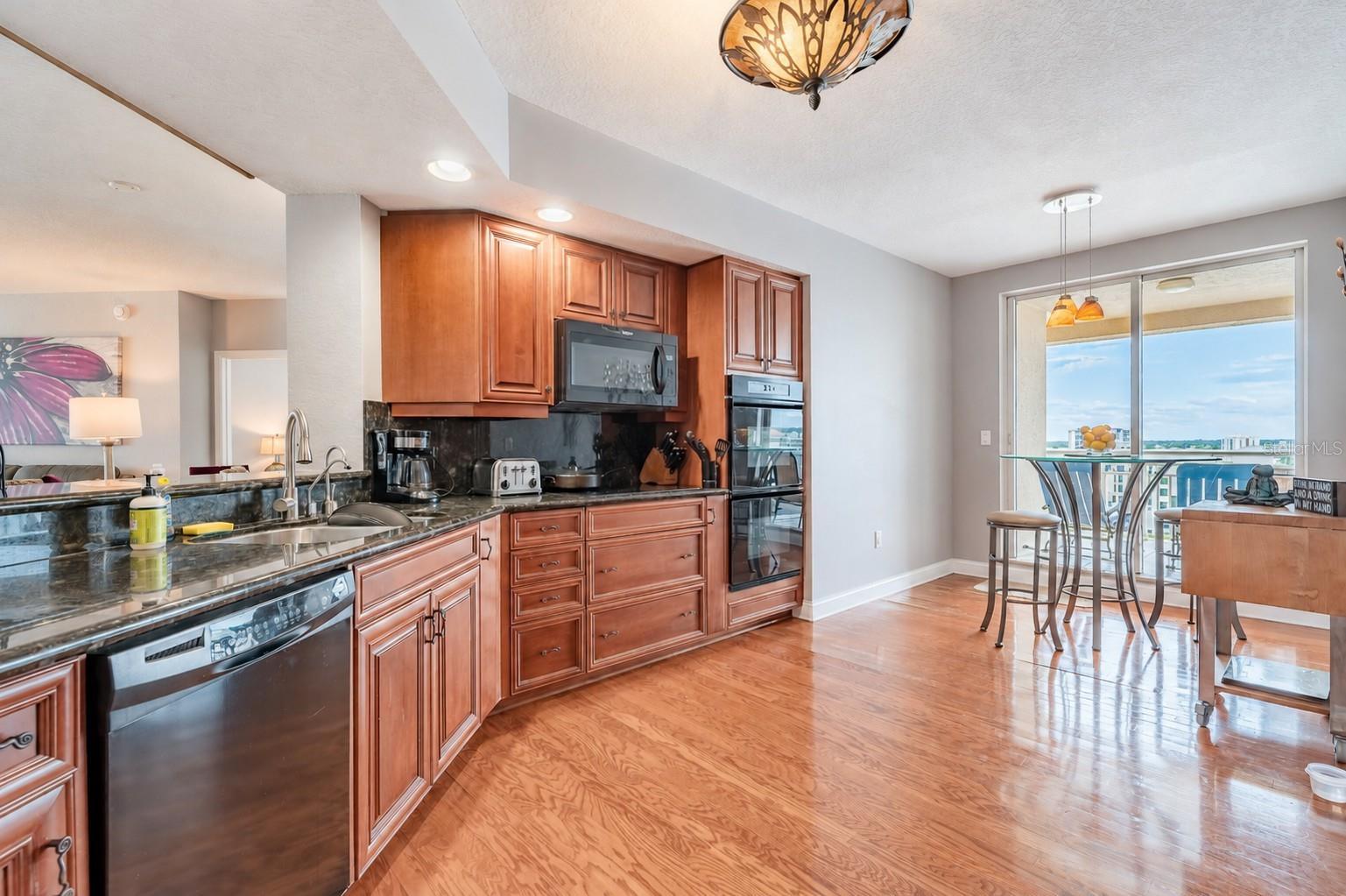10 PAPAYA STREET, #1006, Clearwater, FL 33767
