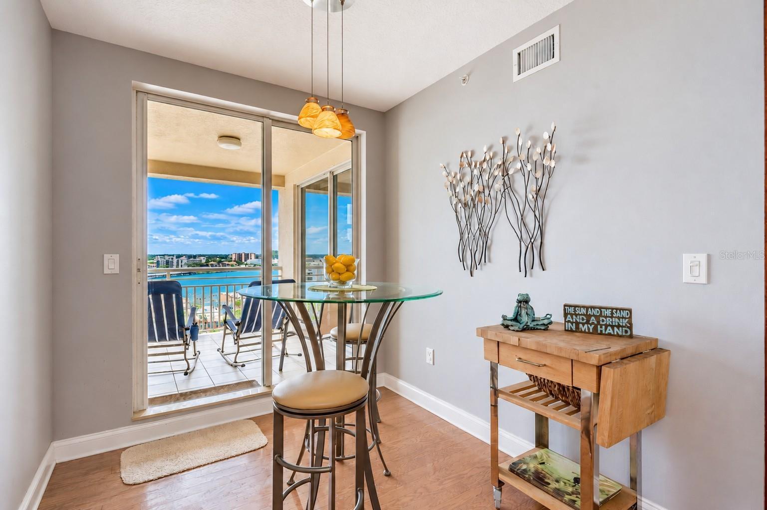 10 PAPAYA STREET, #1006, Clearwater, FL 33767