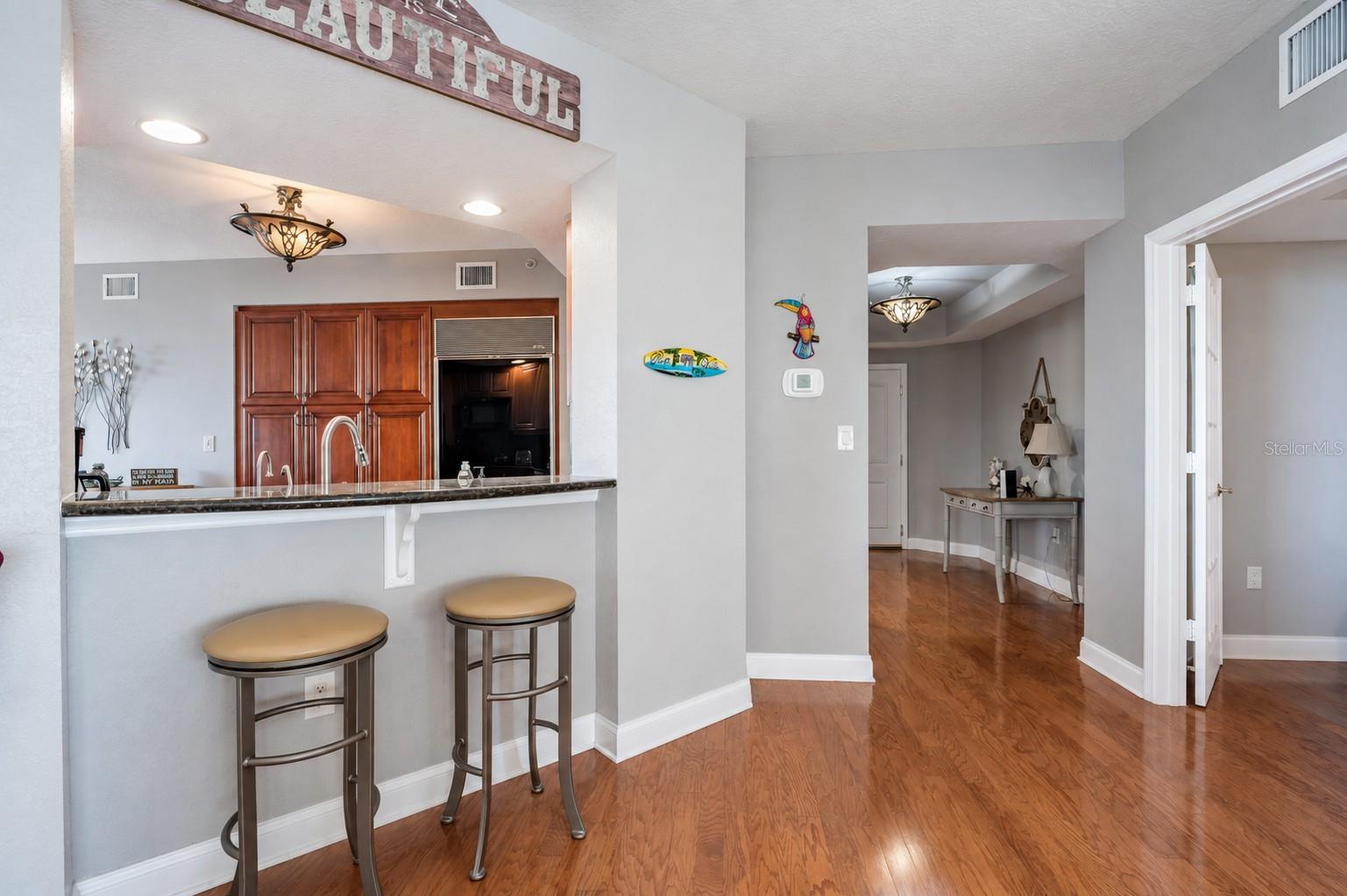 10 PAPAYA STREET, #1006, Clearwater, FL 33767