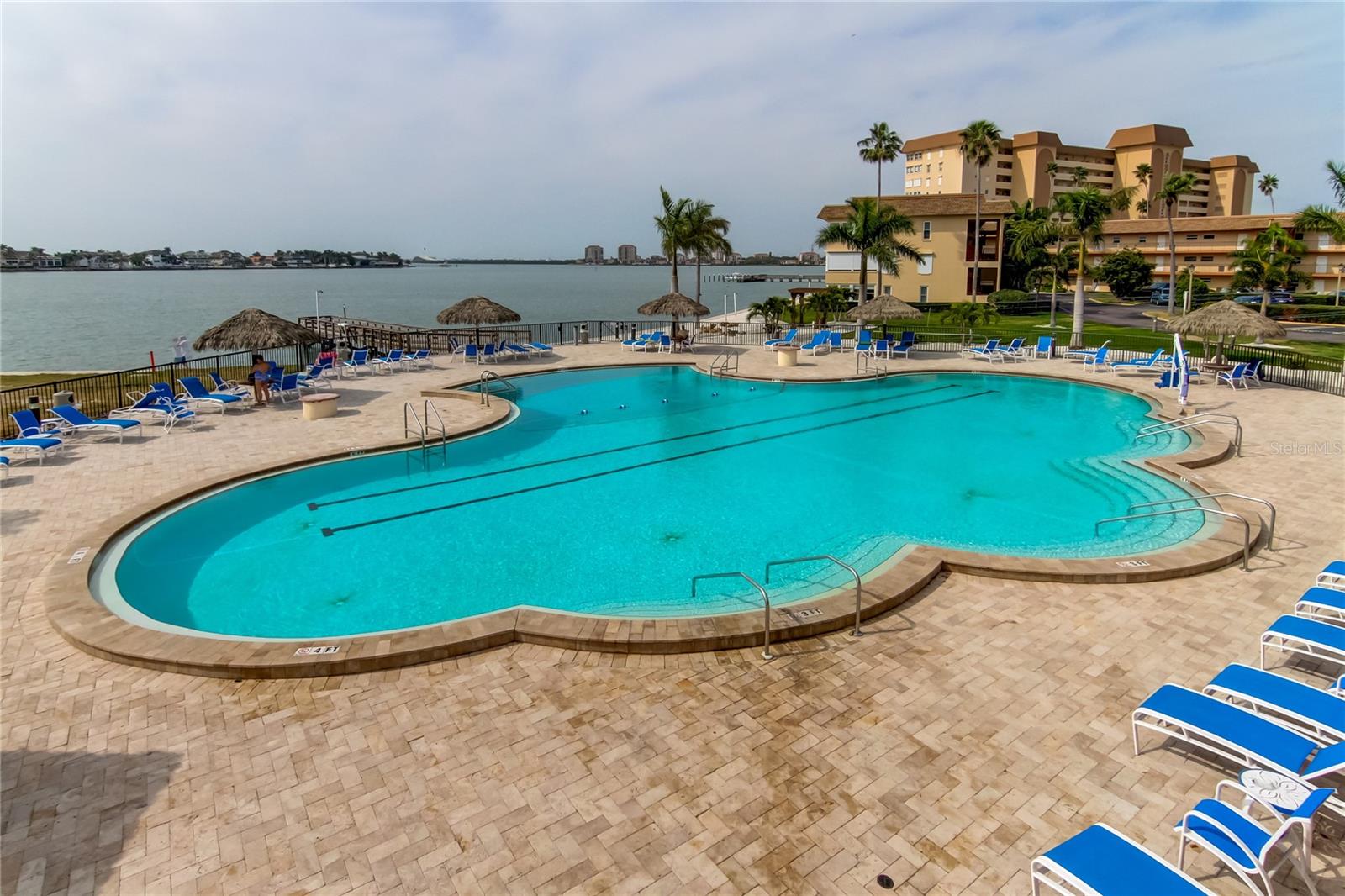 5200 BRITTANY DRIVE S, #606, St Petersburg, FL 33715