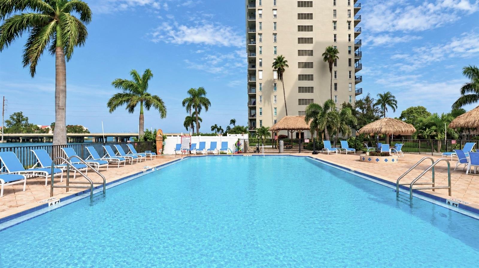 5200 BRITTANY DRIVE S, #606, St Petersburg, FL 33715