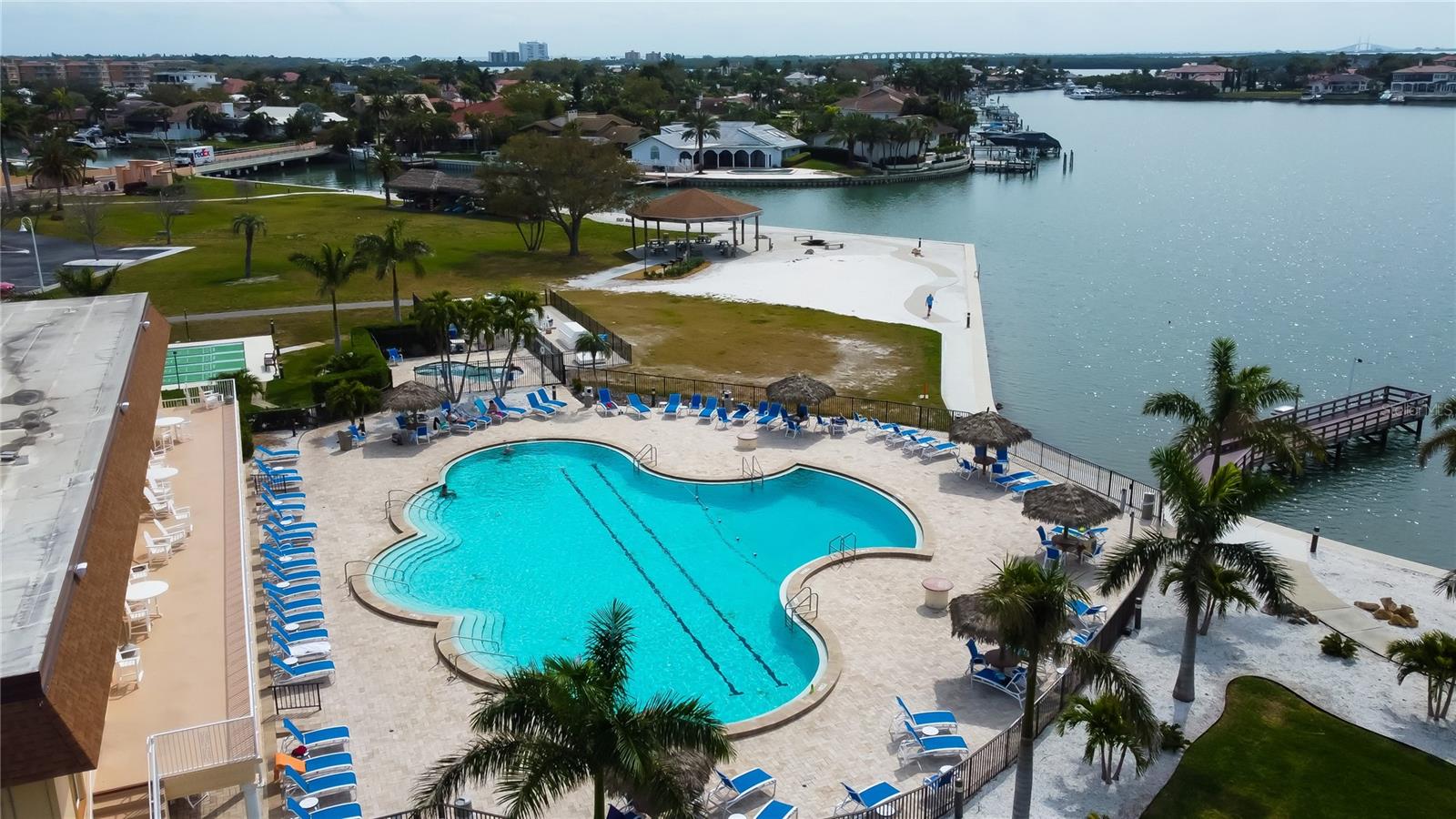 5200 BRITTANY DRIVE S, #606, St Petersburg, FL 33715