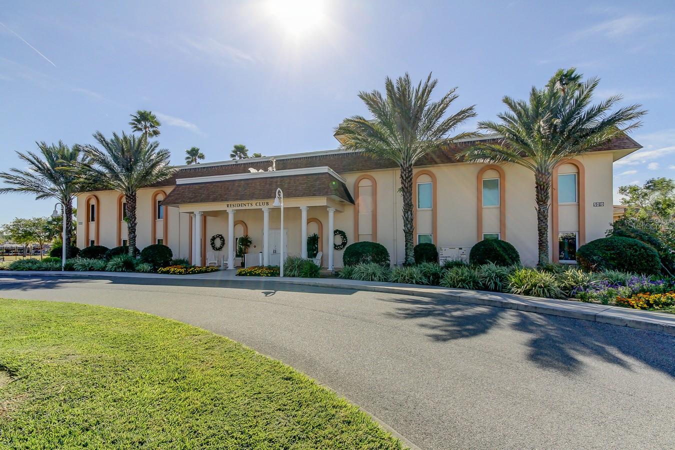 5200 BRITTANY DRIVE S, #606, St Petersburg, FL 33715
