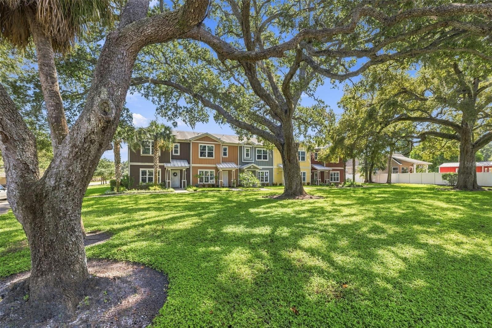 1123 DOUGLAS AVENUE, Dunedin, FL 34698
