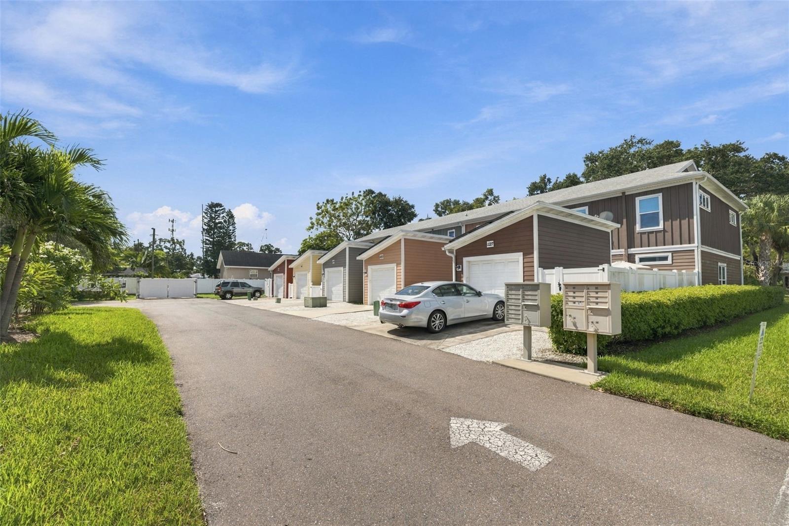 1123 DOUGLAS AVENUE, Dunedin, FL 34698
