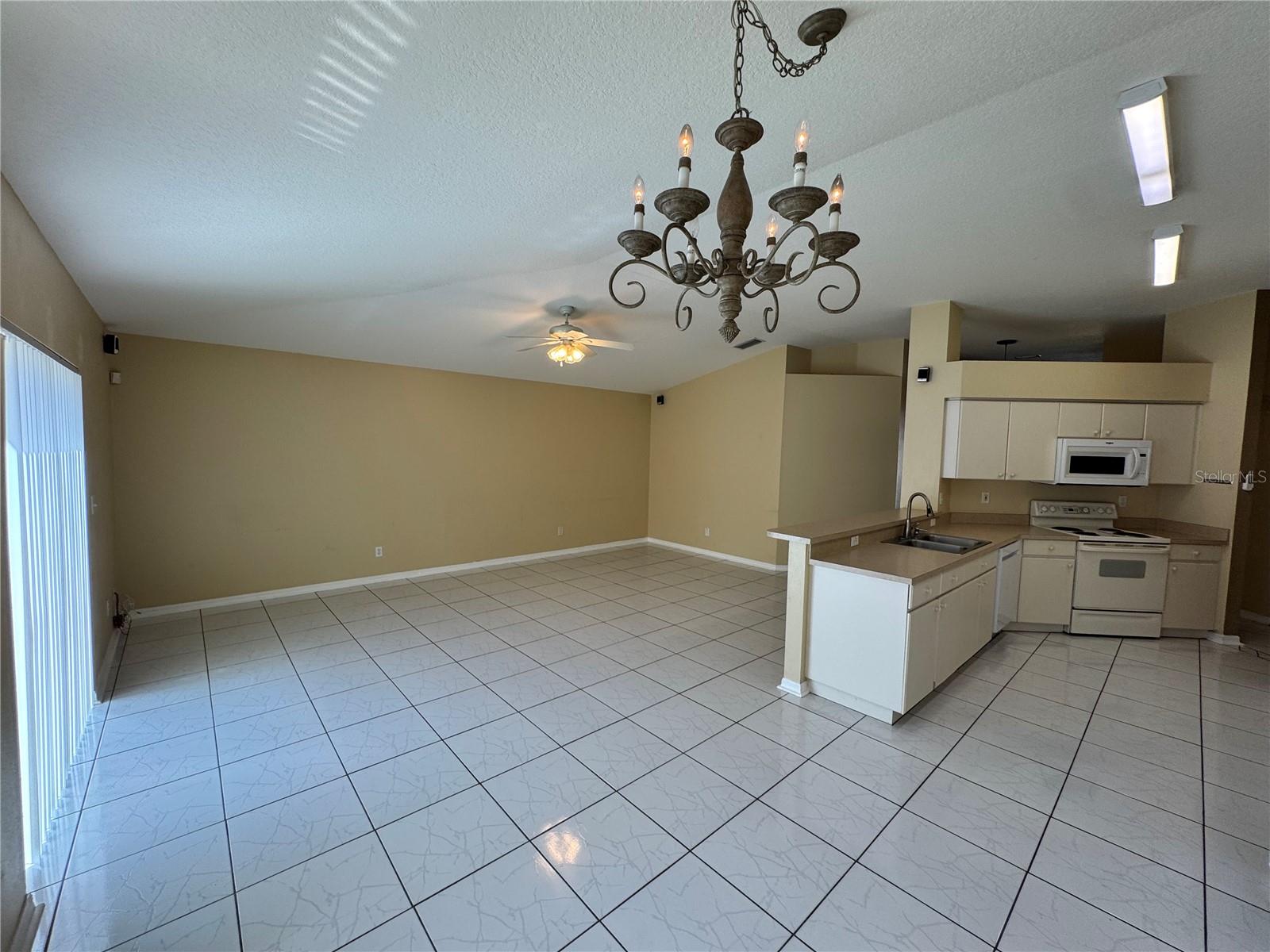 4707 RAMSHEAD DRIVE, Valrico, FL 33594
