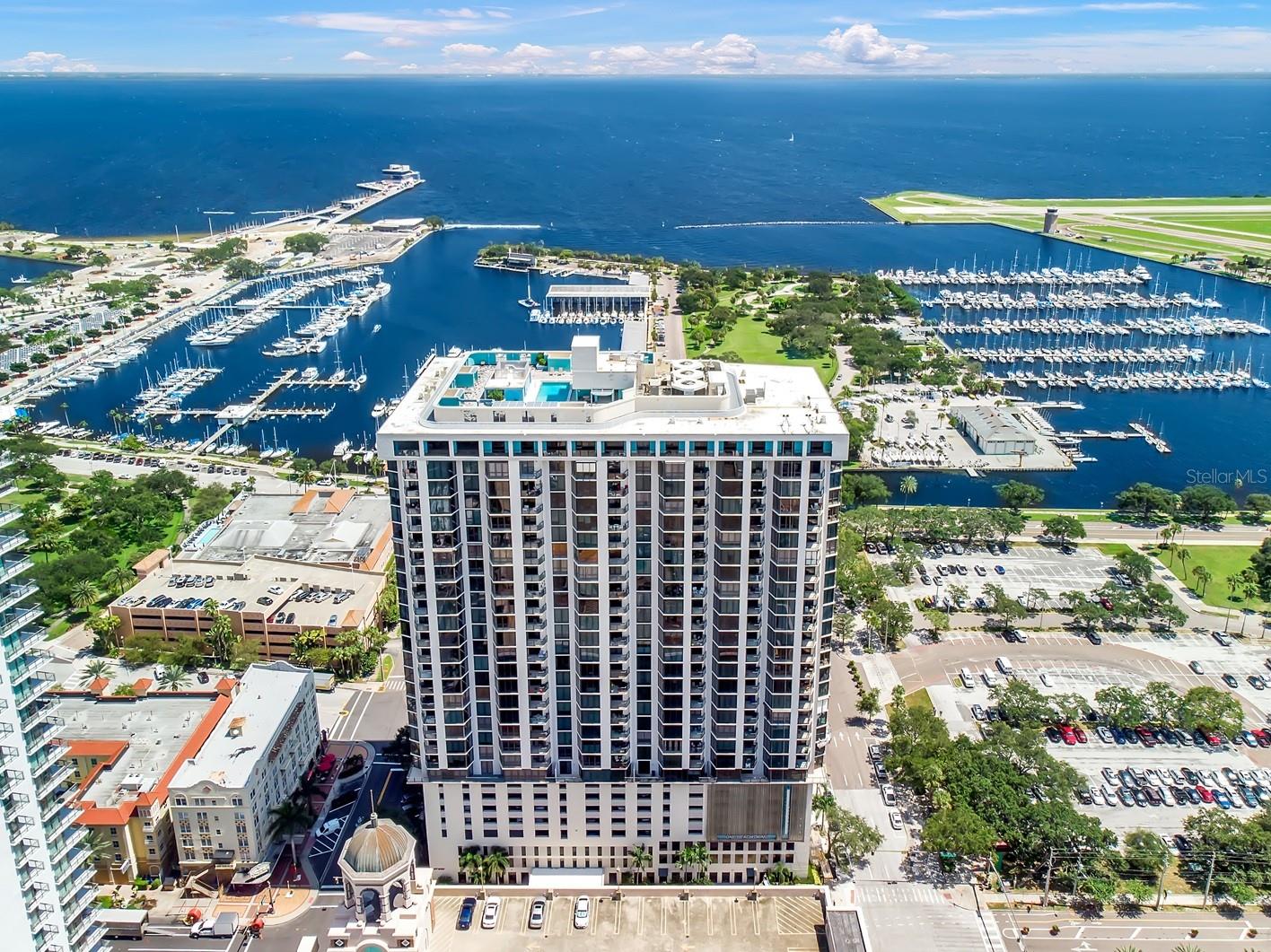 1 BEACH DRIVE SE, #2712, St Petersburg, FL 33701 1 BEACH DRIVE SE, #2712, St Petersburg, FL 33701