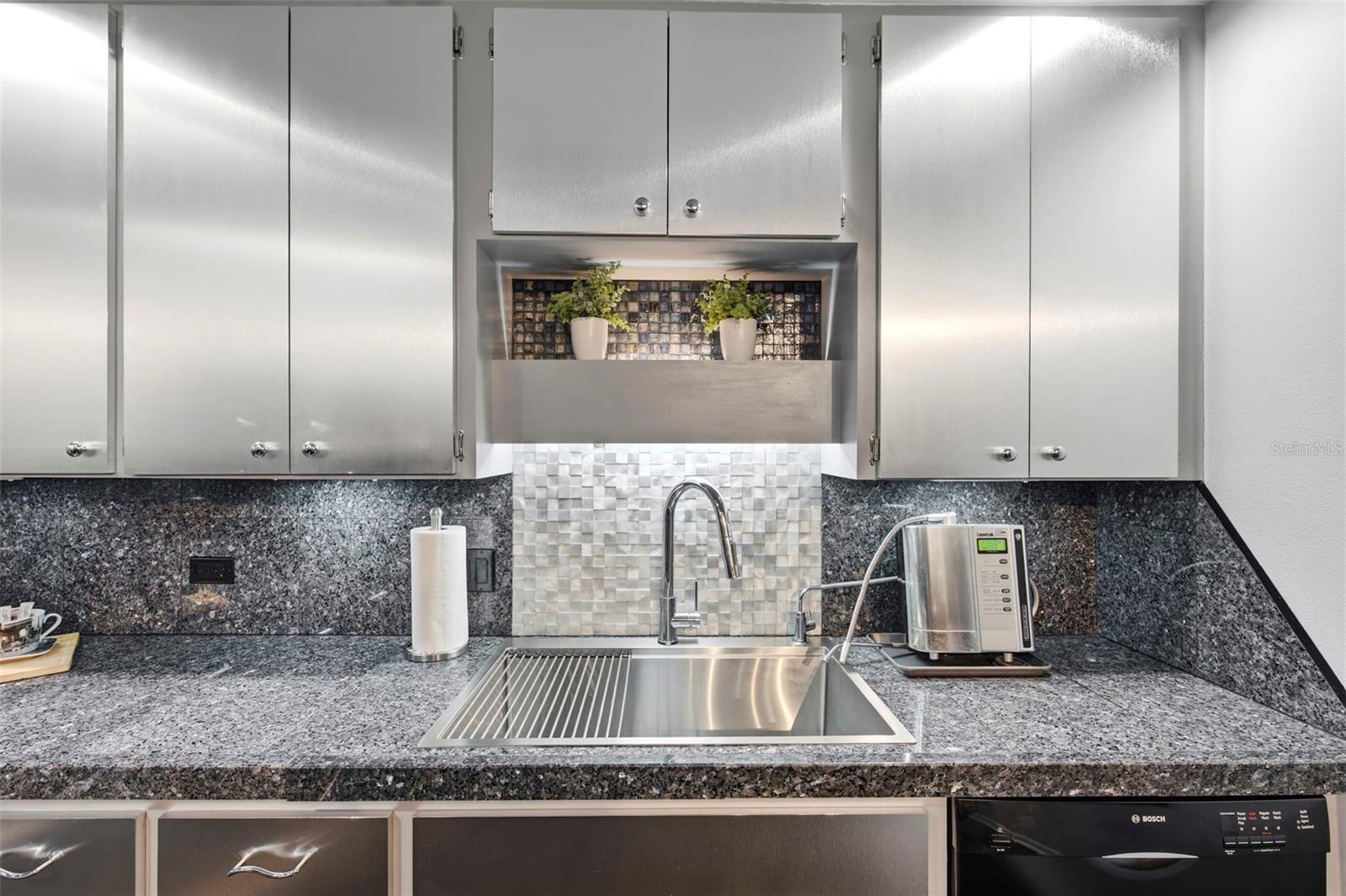 1 BEACH DRIVE SE, #2712, St Petersburg, FL 33701