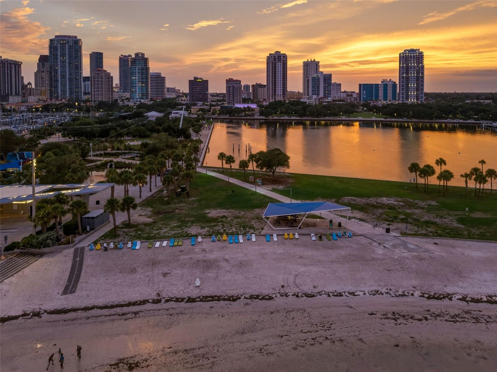 1 BEACH DRIVE SE, #2712, St Petersburg, FL 33701