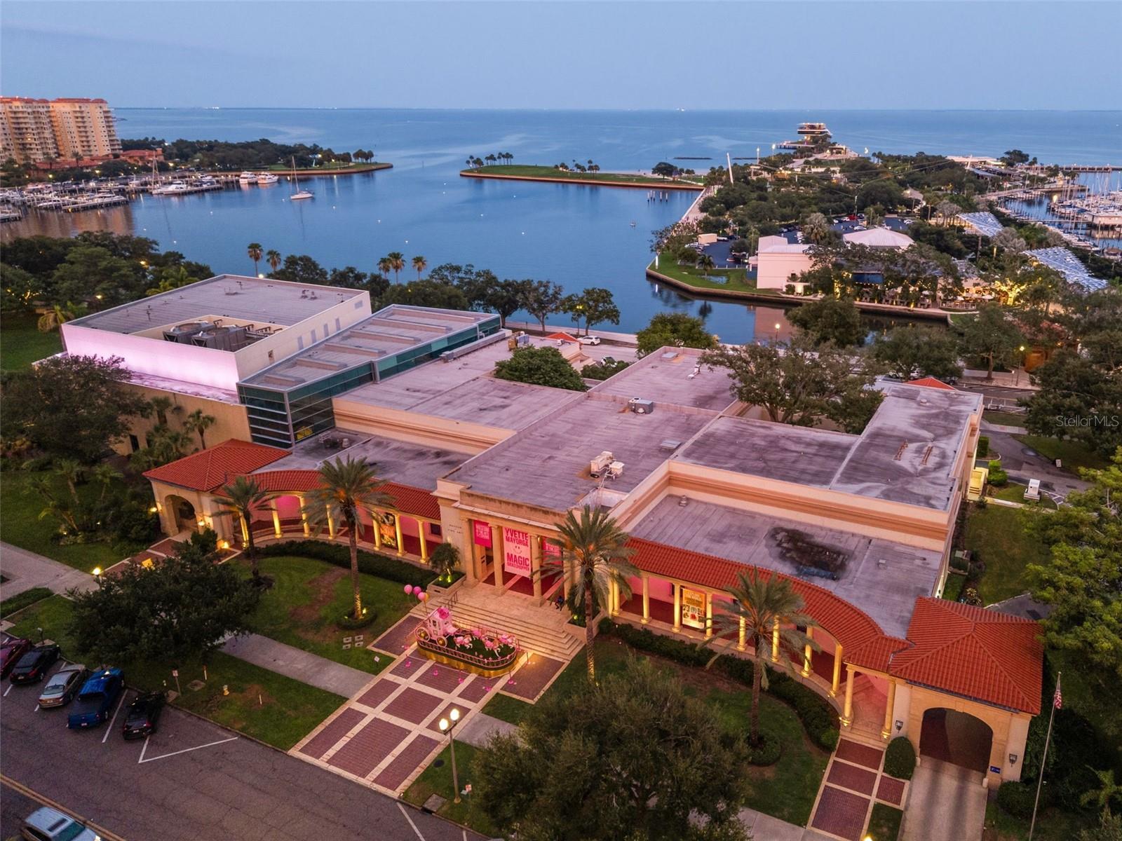 1 BEACH DRIVE SE, #2712, St Petersburg, FL 33701