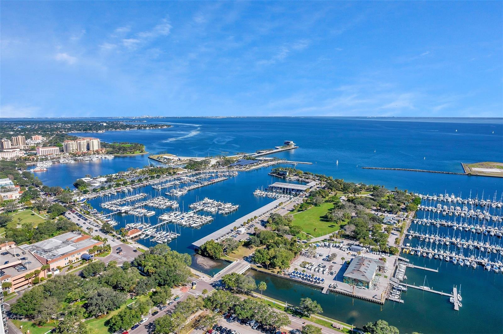 1 BEACH DRIVE SE, #2712, St Petersburg, FL 33701