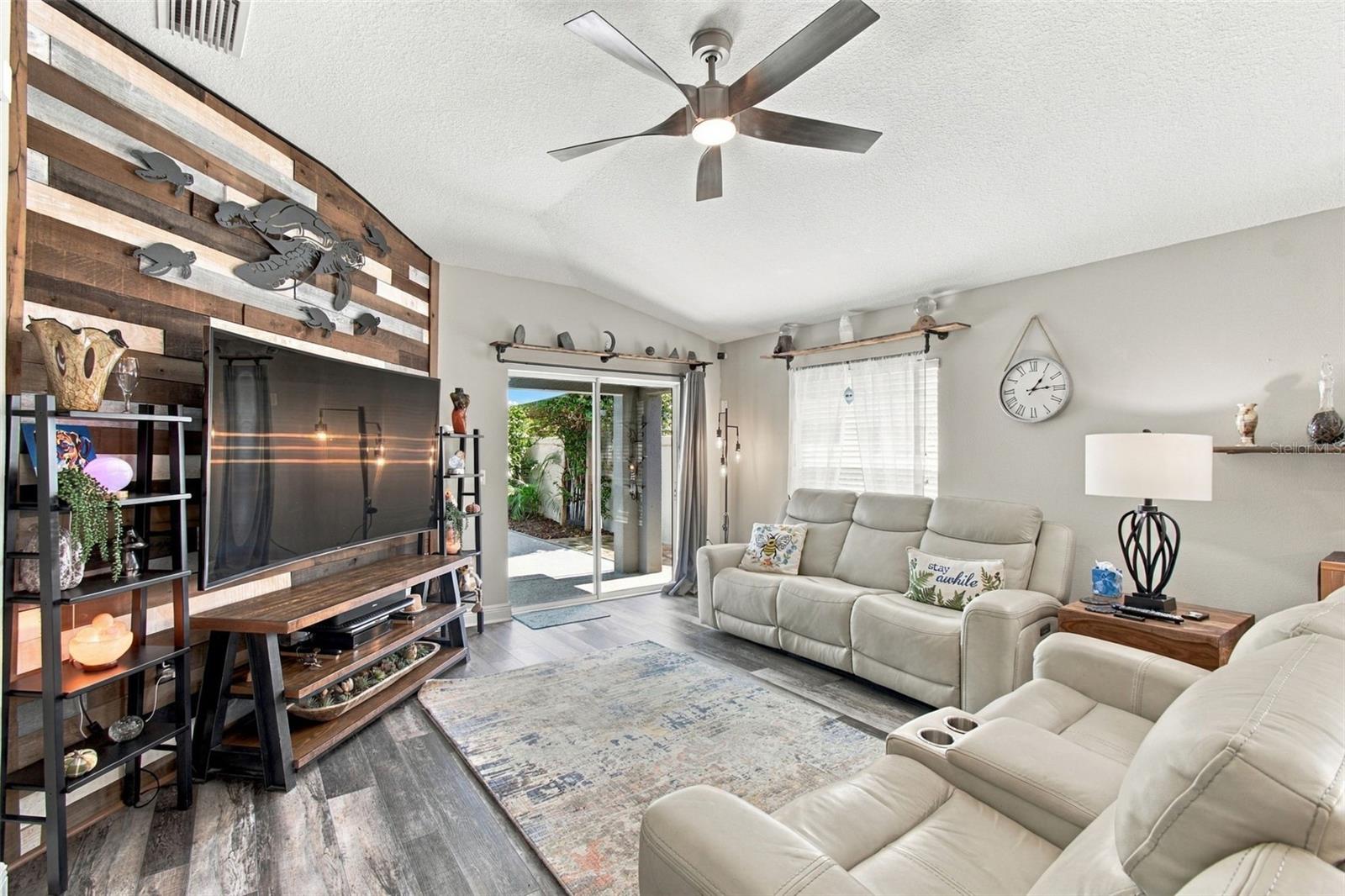 15412 QUAIL WOODS PLACE, Ruskin, FL 33573