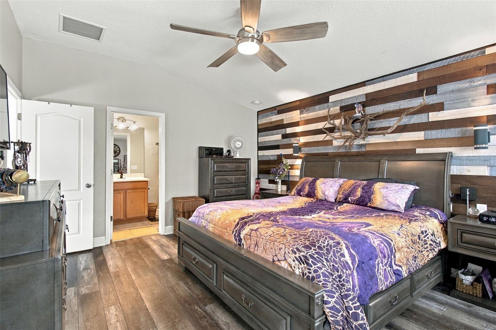 15412 QUAIL WOODS PLACE, Ruskin, FL 33573