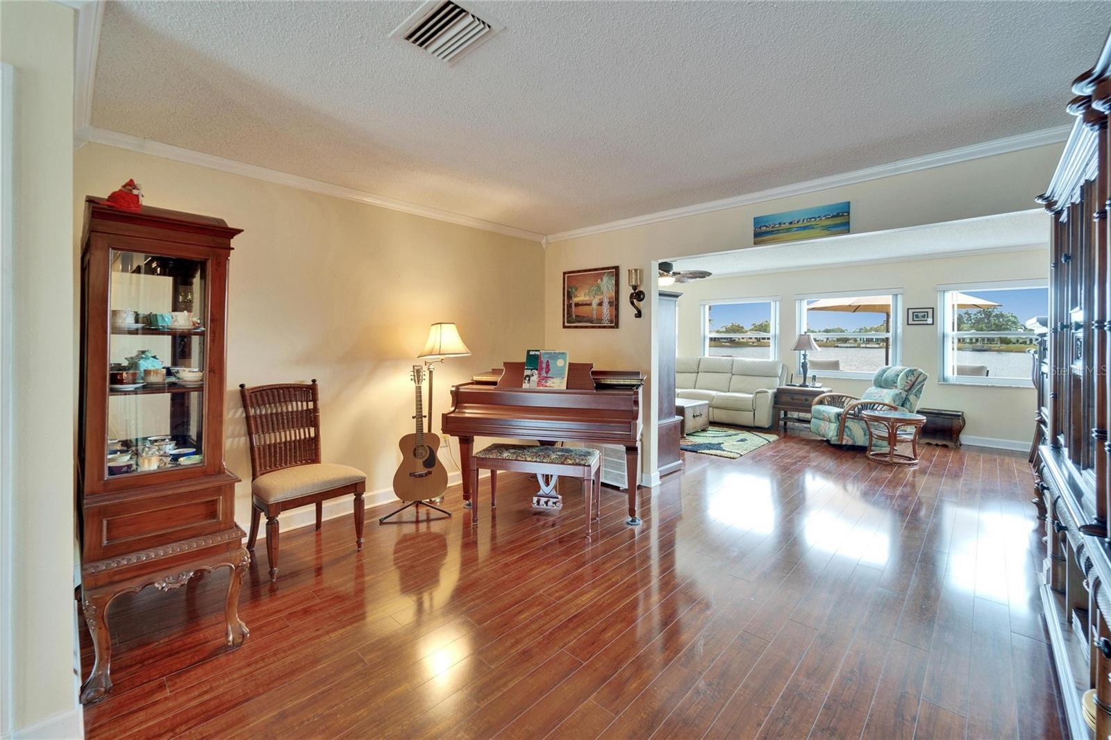 1710 NEW BEDFORD DRIVE, Sun City Center, FL 33573