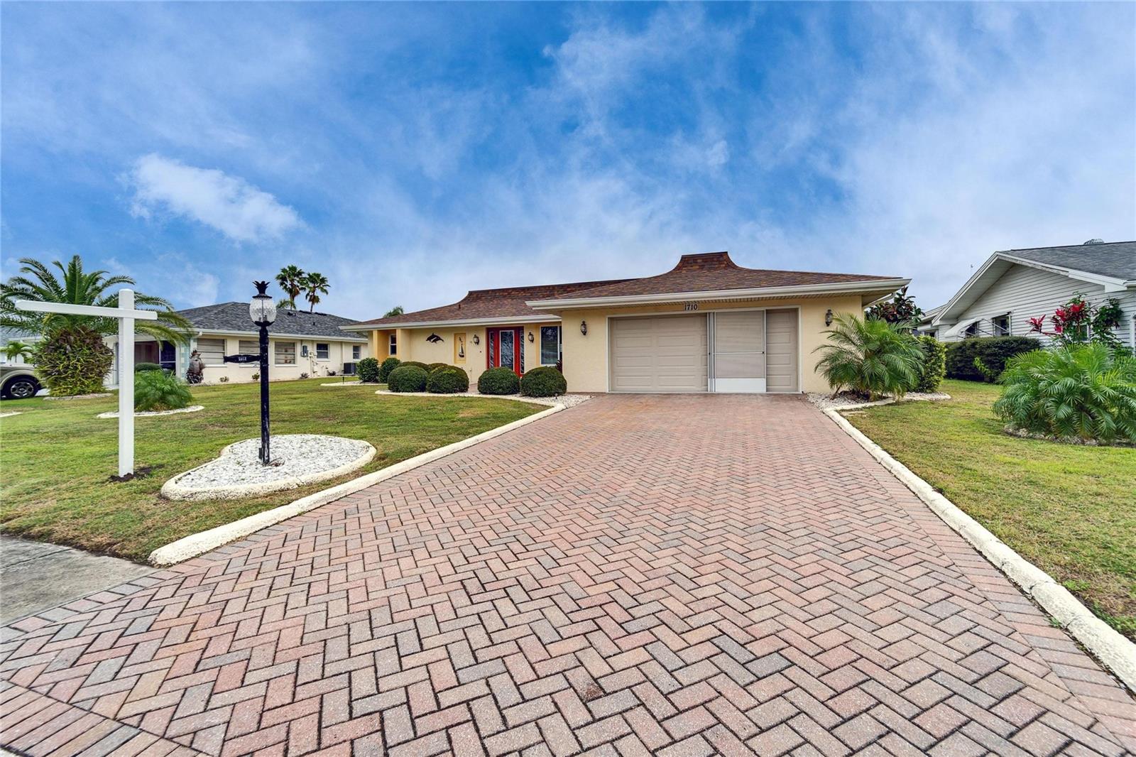 1710 NEW BEDFORD DRIVE, Sun City Center, FL 33573