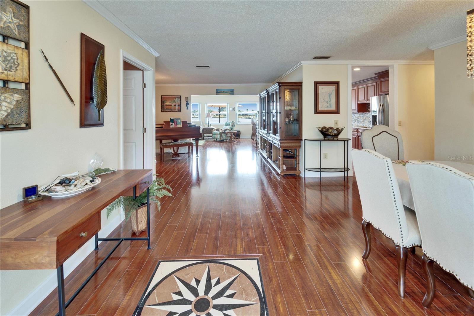 1710 NEW BEDFORD DRIVE, Sun City Center, FL 33573