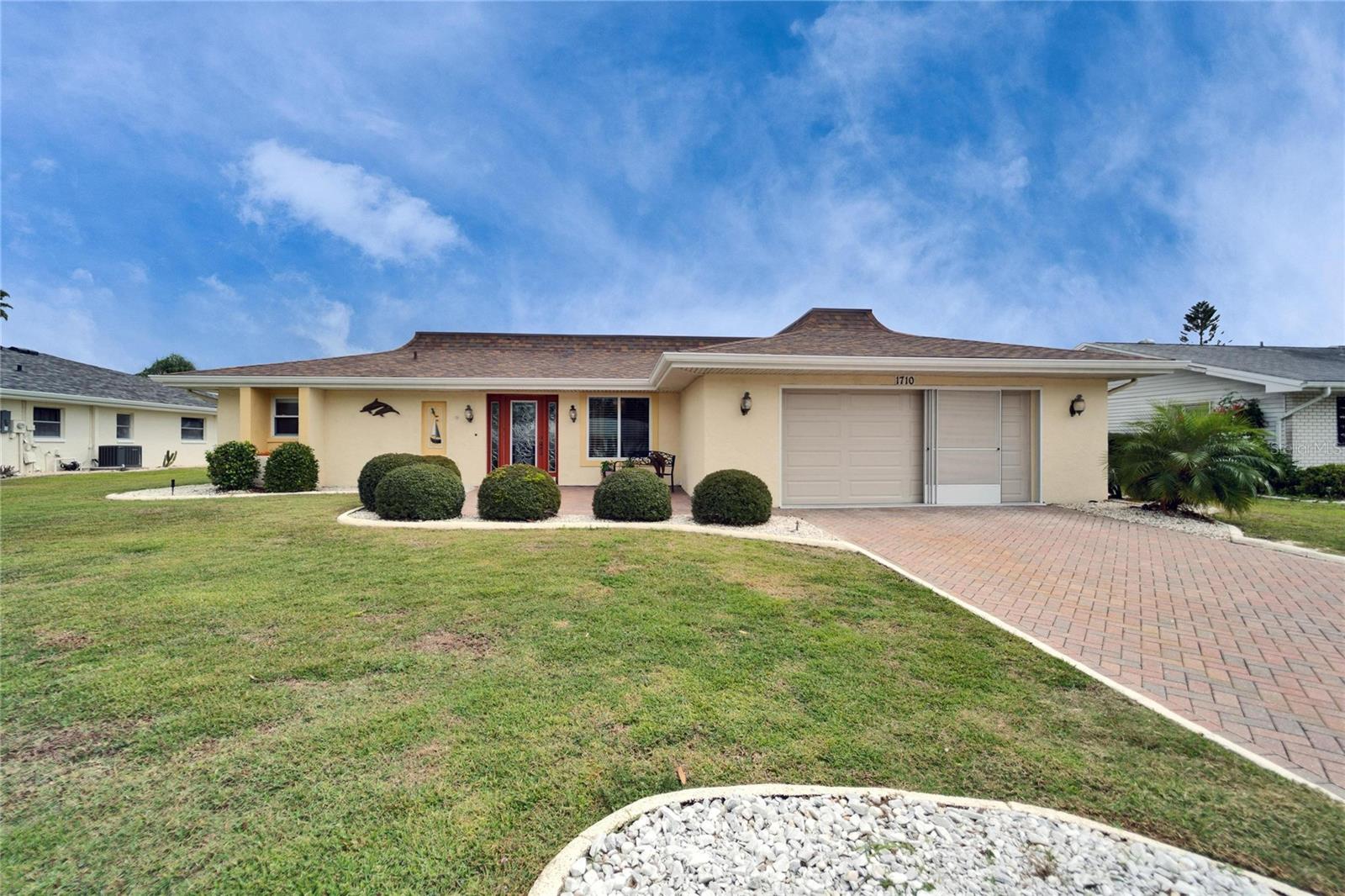 1710 NEW BEDFORD DRIVE, Sun City Center, FL 33573