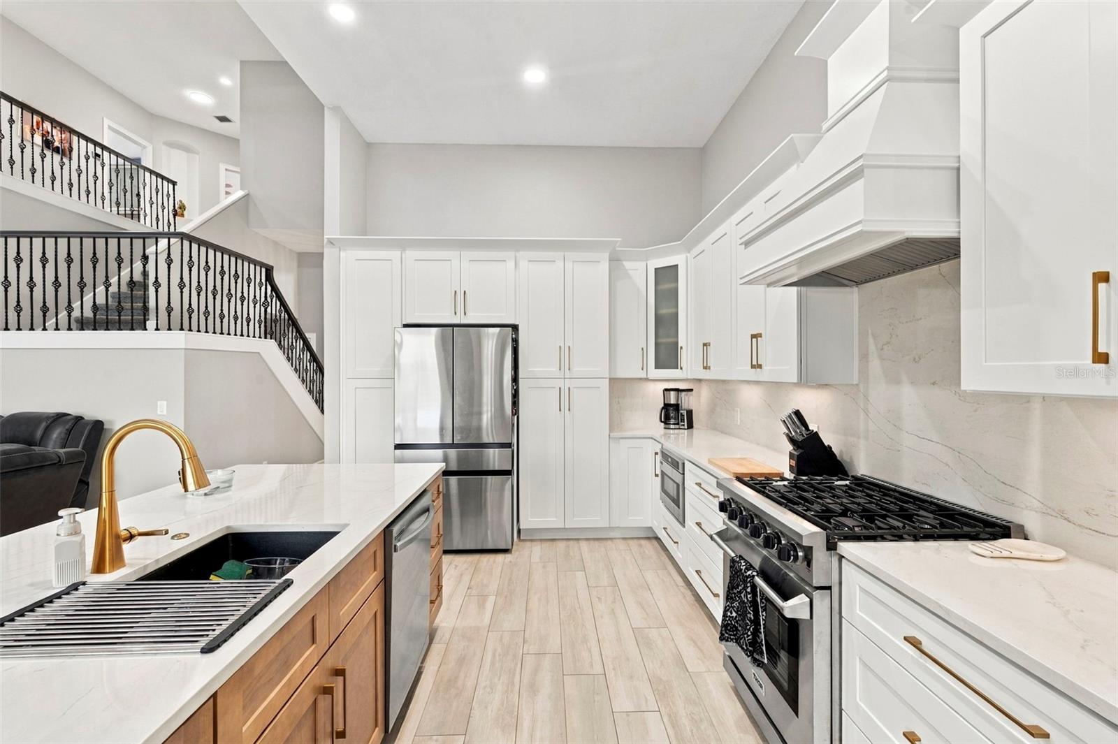 9925 SAGO POINT DRIVE, Seminole, FL 33777