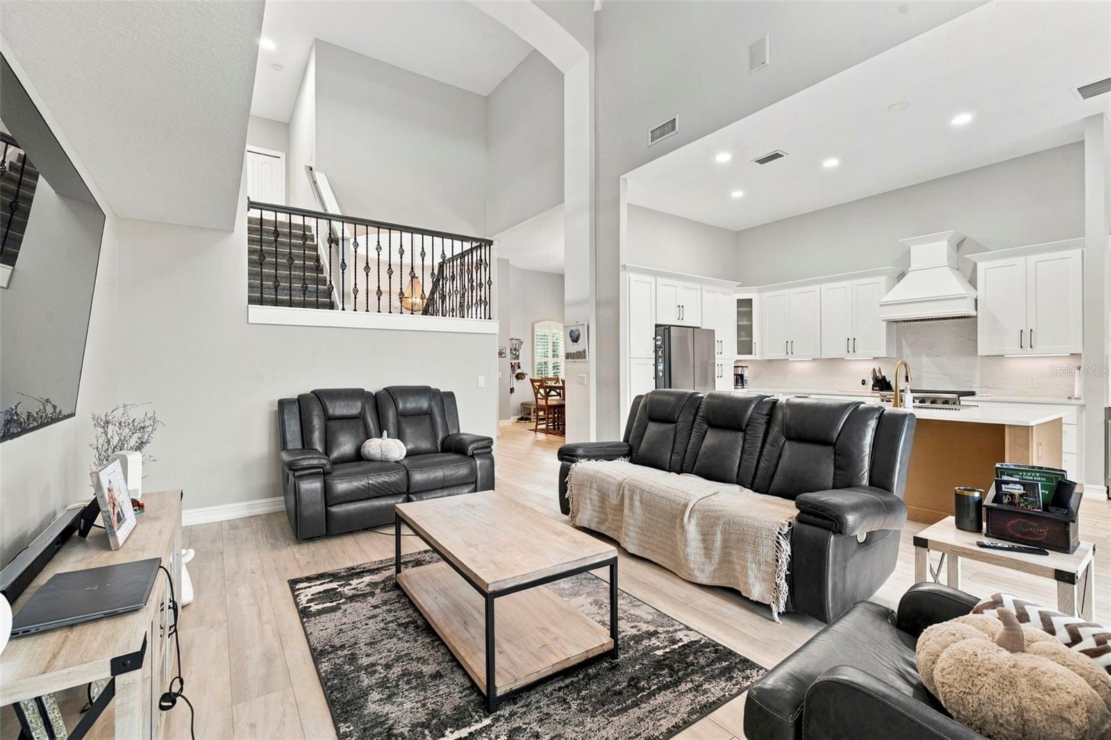 9925 SAGO POINT DRIVE, Seminole, FL 33777